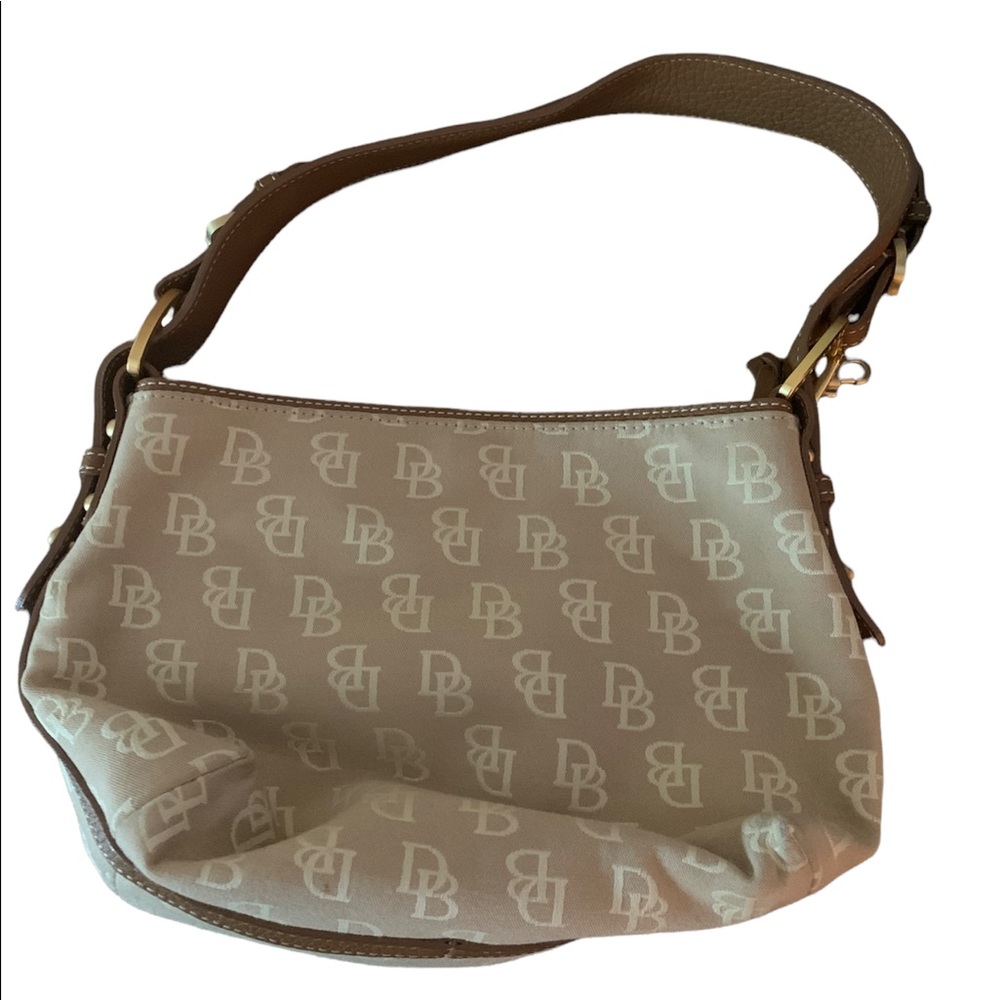Dooney & Bourke Purse